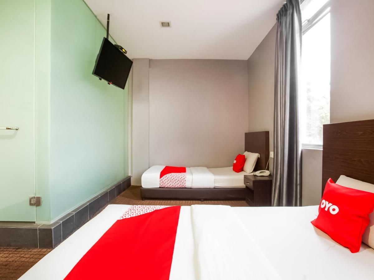 Oyo 89652 P Line Hotel Johor Bahru Dış mekan fotoğraf