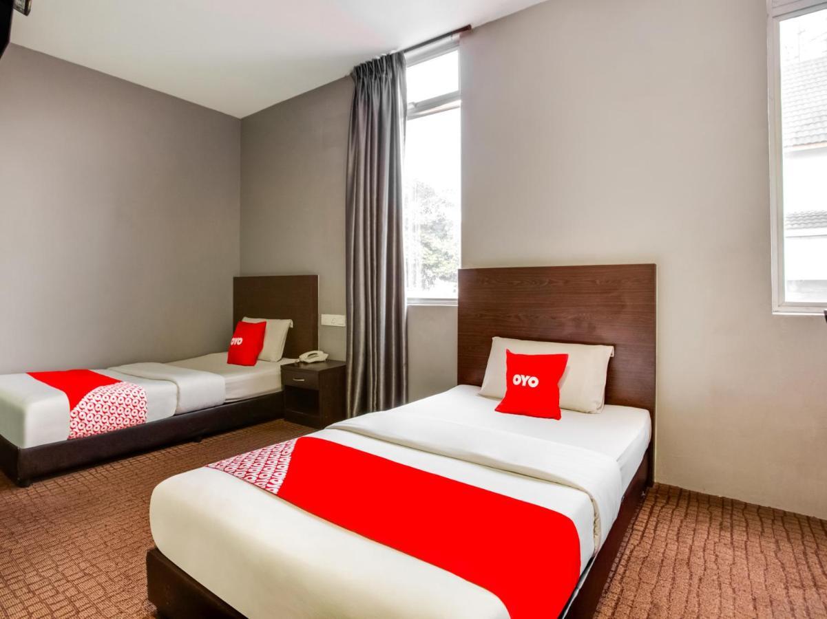 Oyo 89652 P Line Hotel Johor Bahru Dış mekan fotoğraf
