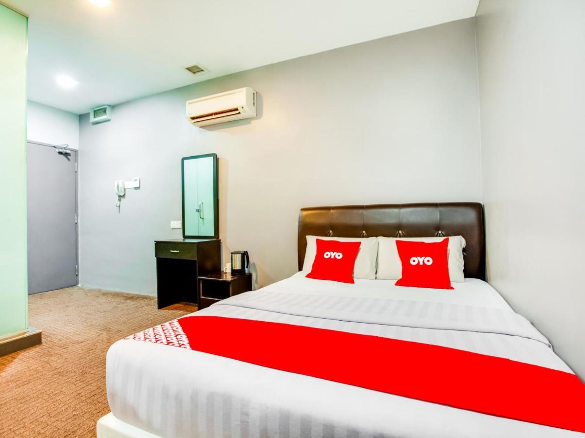 Oyo 89652 P Line Hotel Johor Bahru Dış mekan fotoğraf